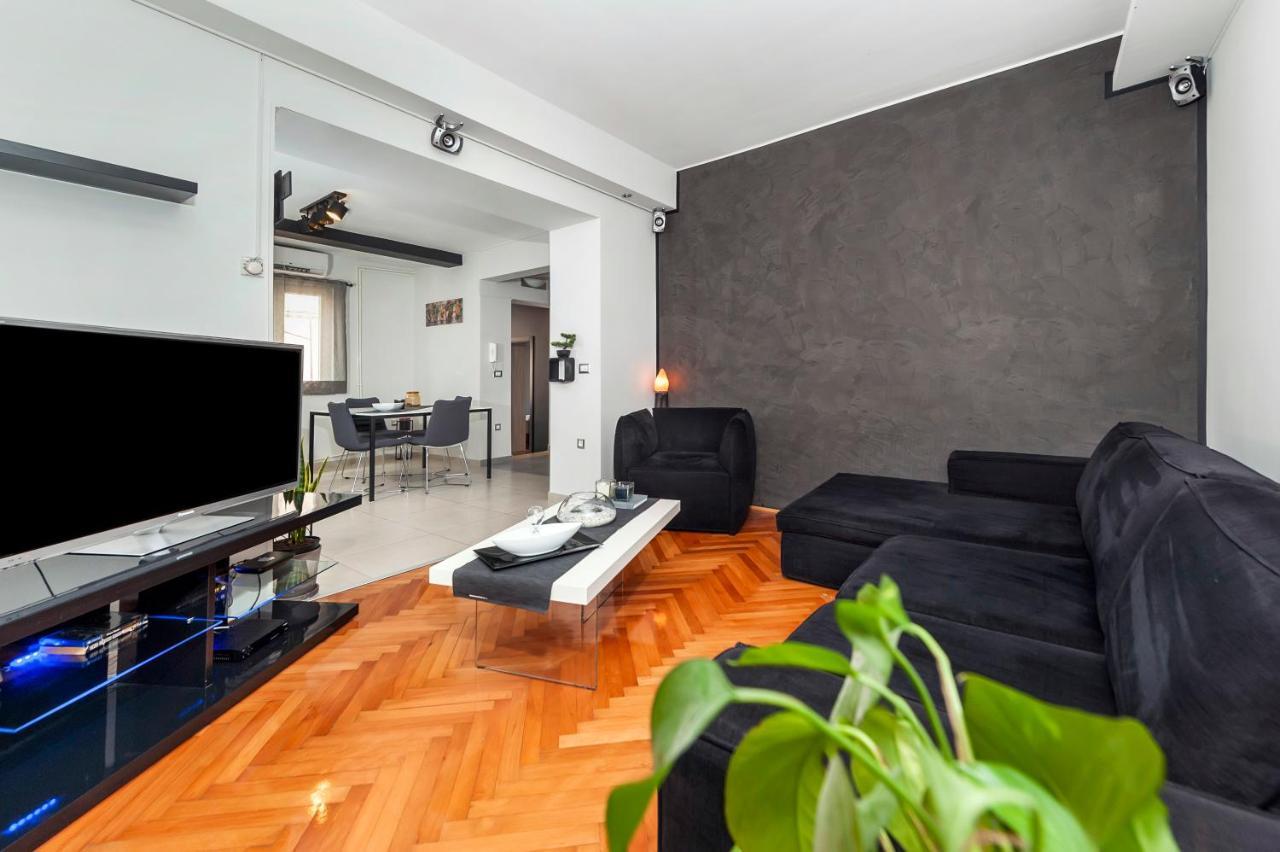 Apartment Cave ロヴィニ エクステリア 写真