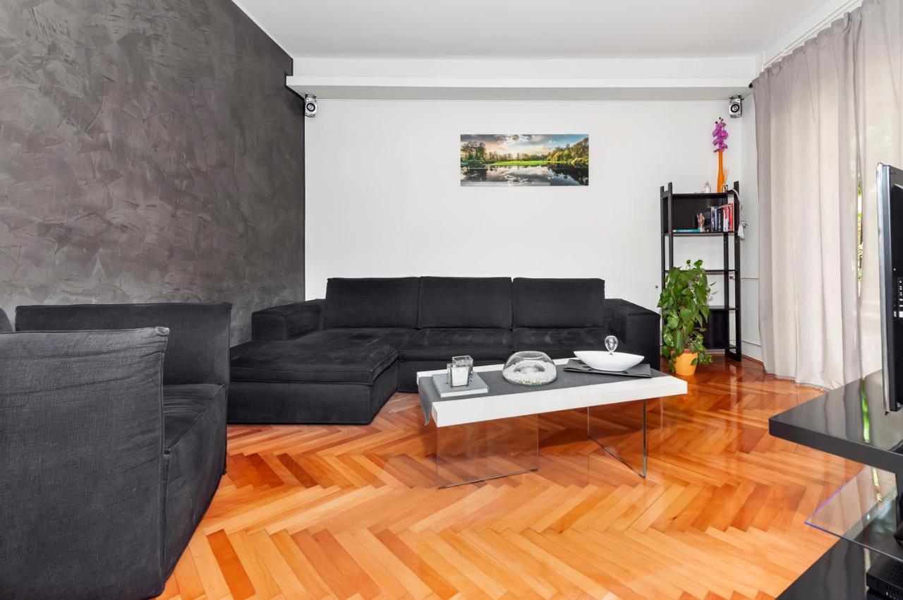 Apartment Cave ロヴィニ エクステリア 写真